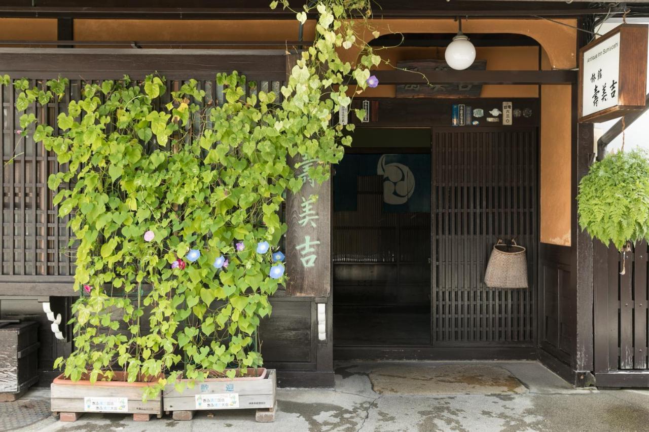 Sumiyoshi Ryokan Takajama Kültér fotó