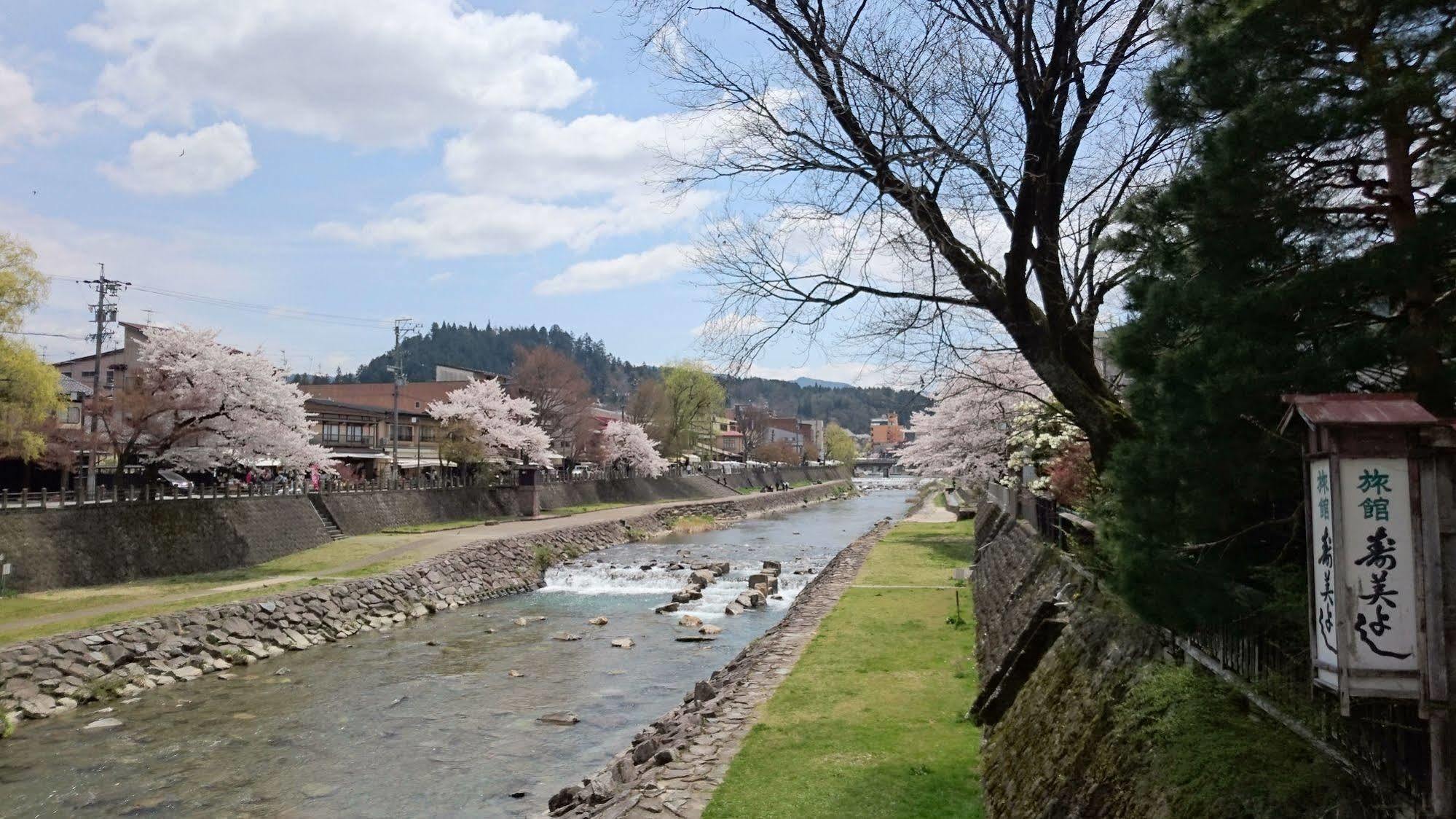 Sumiyoshi Ryokan Takajama Kültér fotó