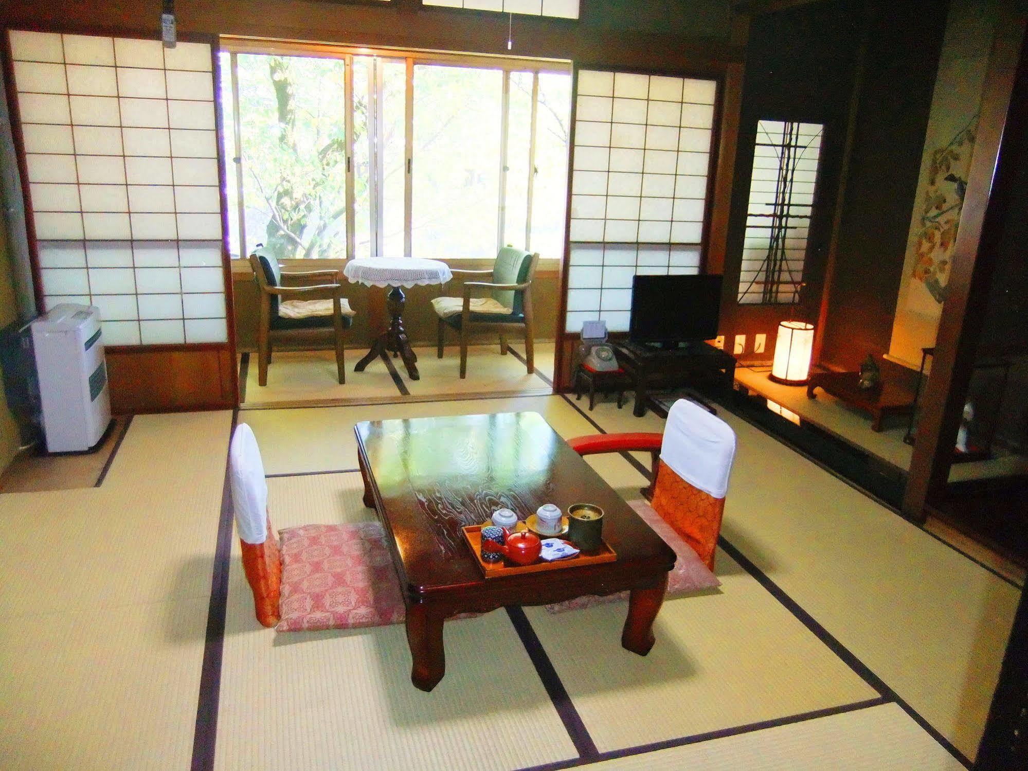 Sumiyoshi Ryokan Takajama Kültér fotó