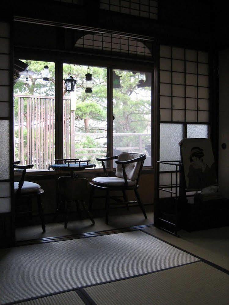 Sumiyoshi Ryokan Takajama Kültér fotó