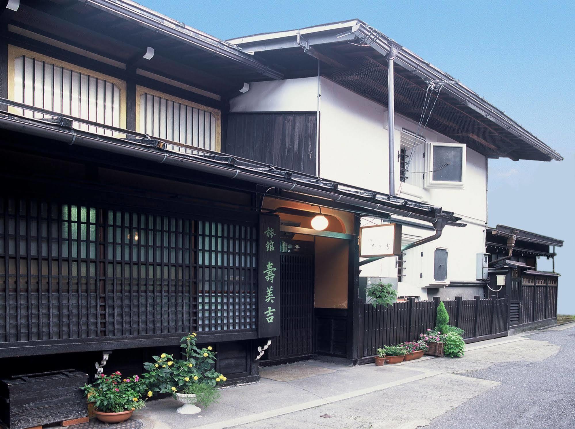 Sumiyoshi Ryokan Takajama Kültér fotó